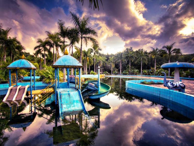 Abandoned water park Hue- Thuy Tien Lake- Best Hue City Tour Travel